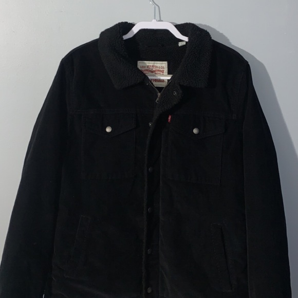 Men’s Levi Sherpa Lined Trucker Jacket